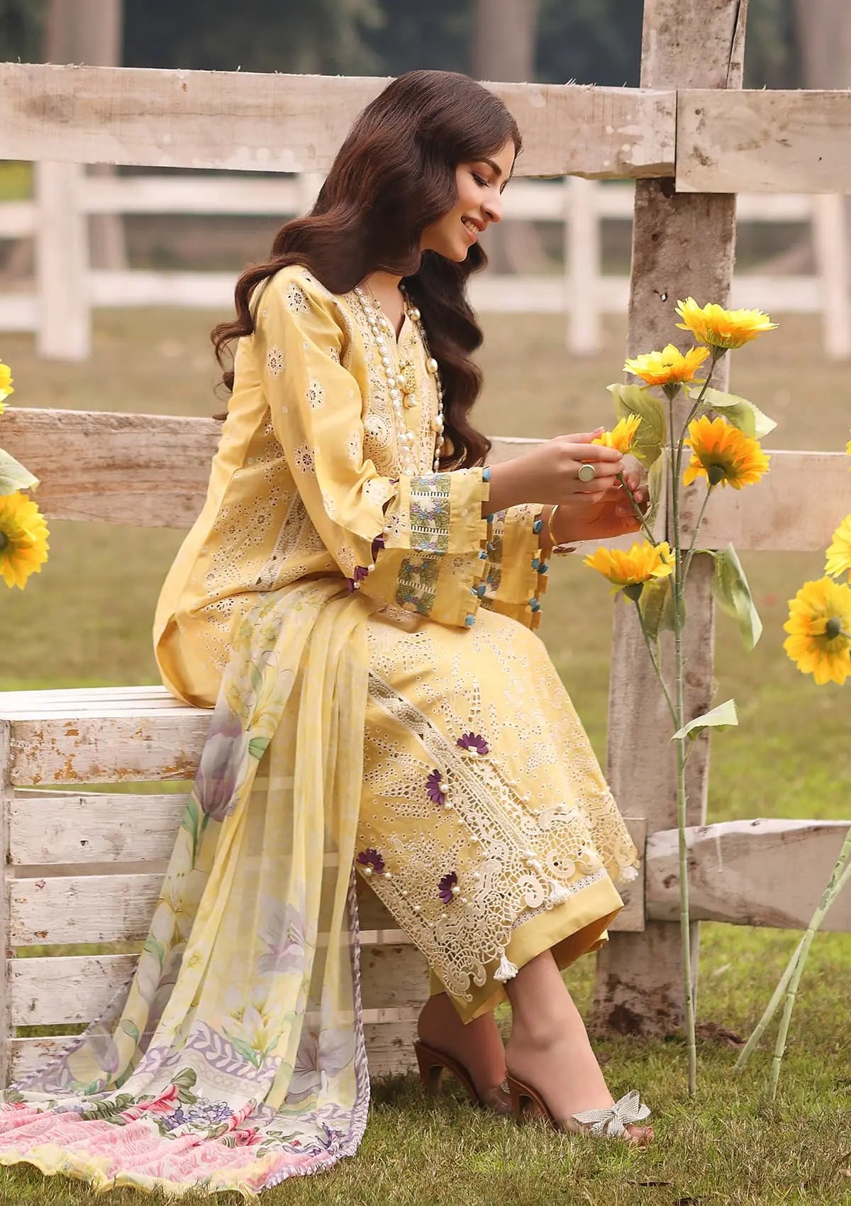 SAHAR Embroidered Organza Front Side Panel Border from KAHF's "Festive lawn" 2024 Collection.
