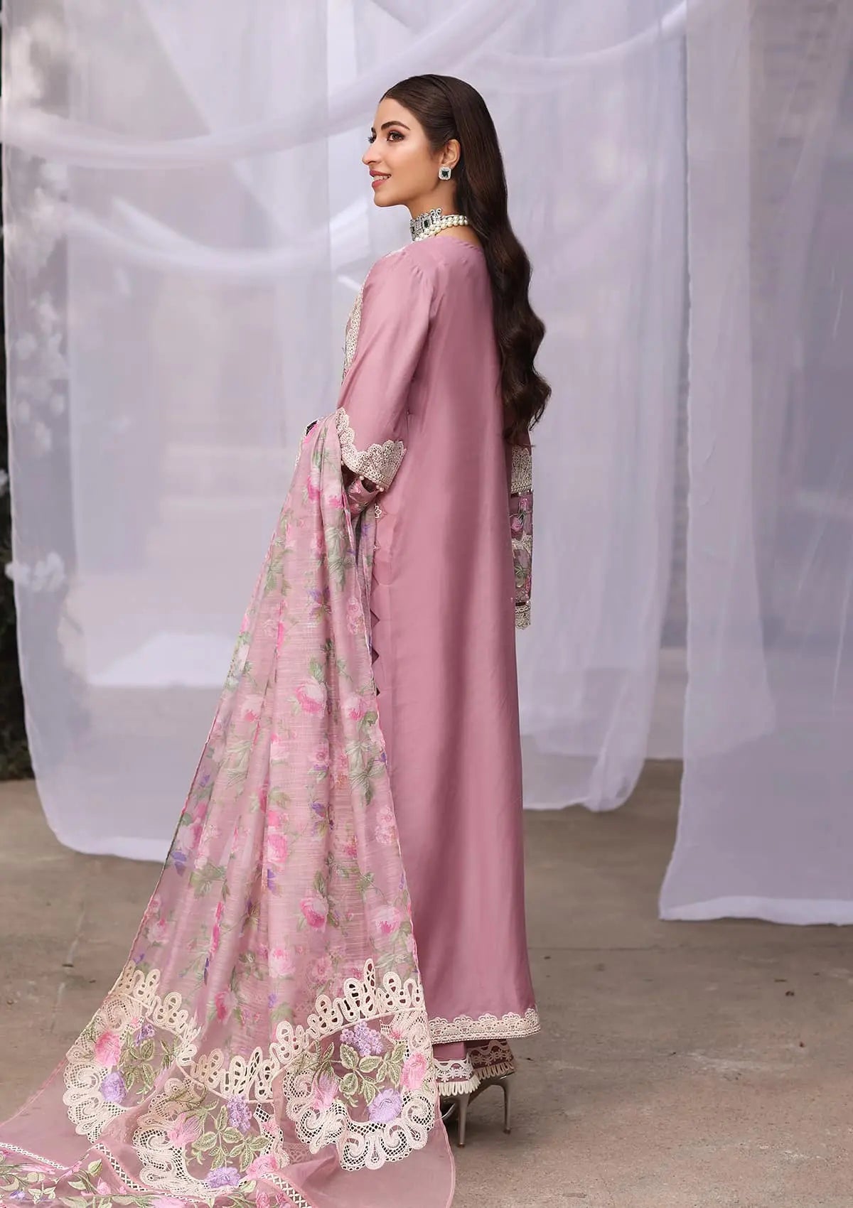 SASSI wearing this beautiful dress from KAHF's Festive Lawn collection 2024.