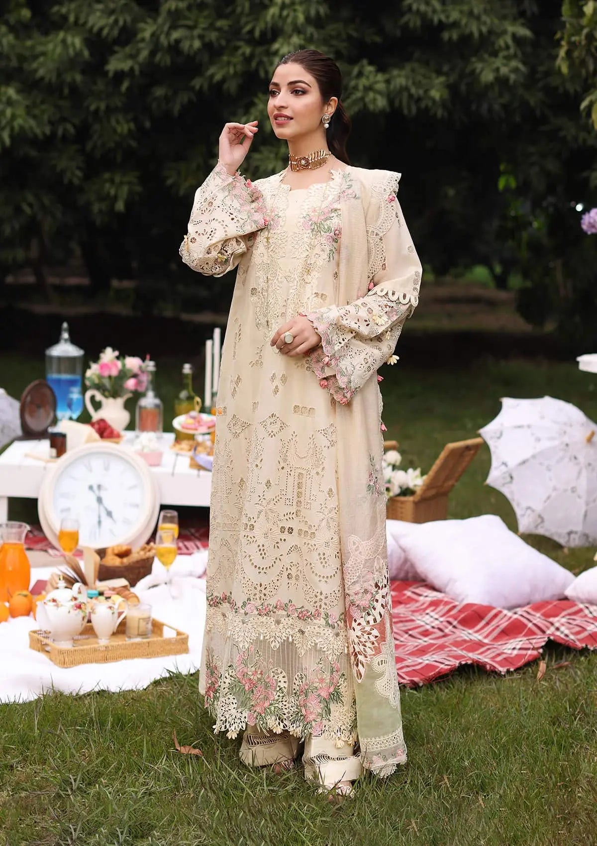 Elegent dress SHIREEN from KAHF's"Festive Lawn" 2024 Collection.
