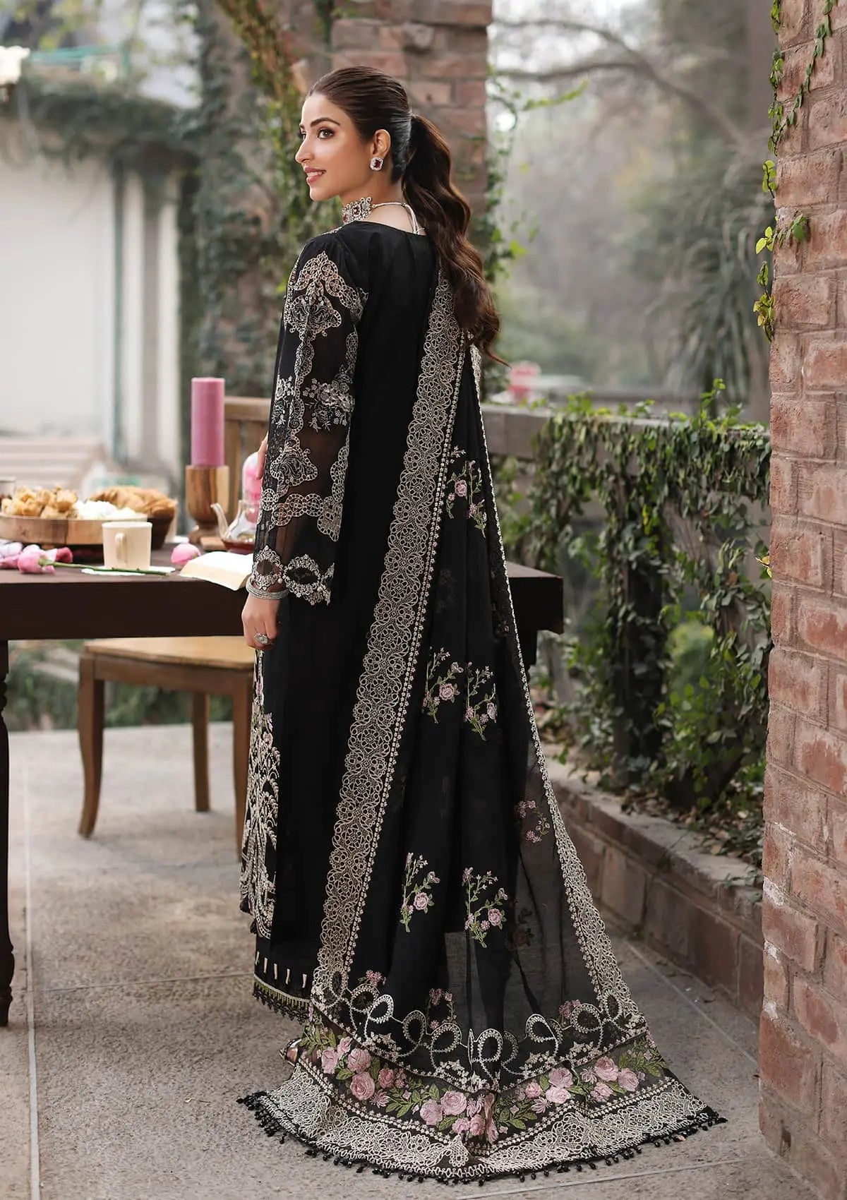 NOOR wearing this beautiful dress from KAHF's Festive Lawn collection 2024.