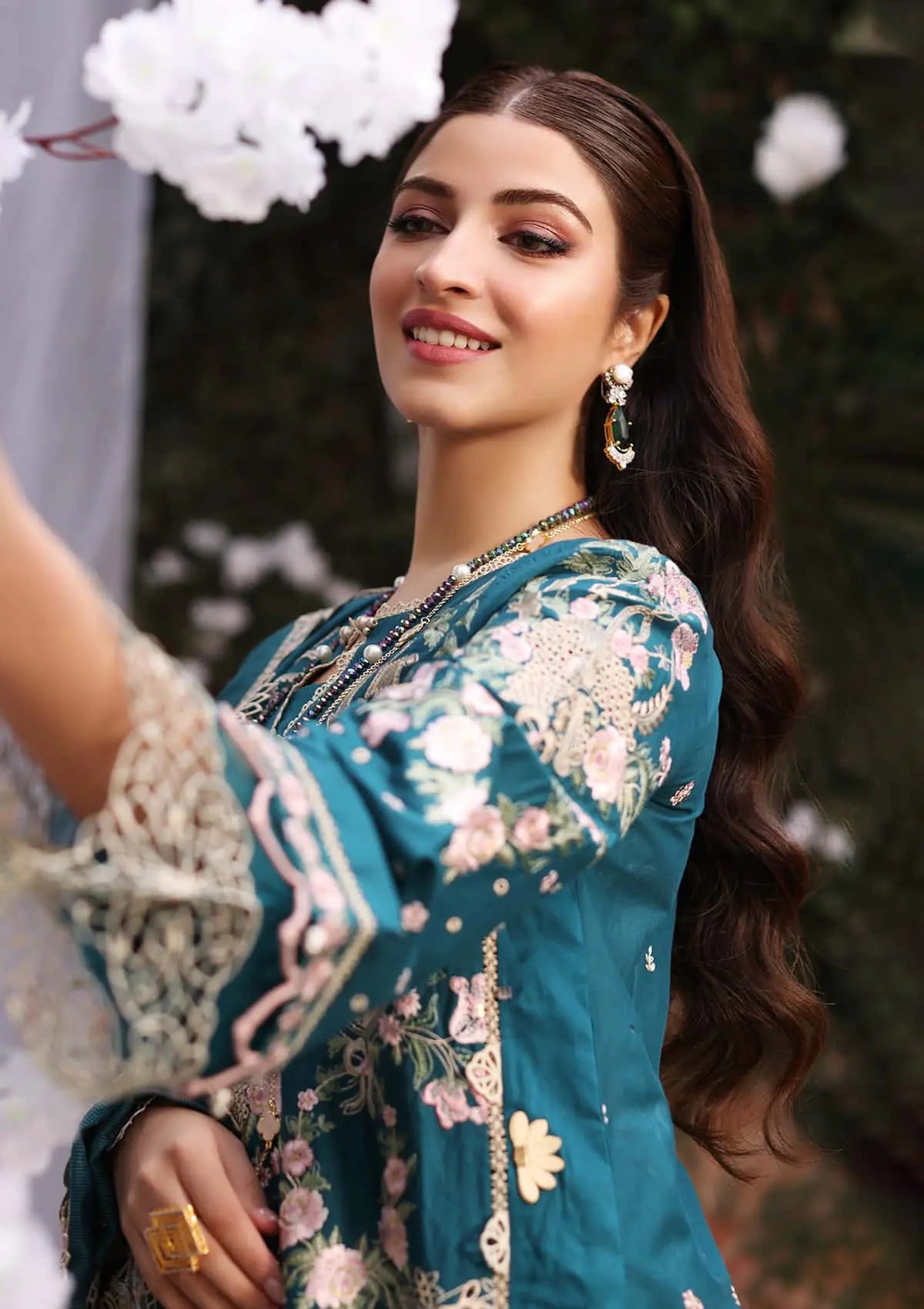 closeup image of Embroidered Lawn Sleeves from KAHF's "Festive lawn" 2024 Collection.