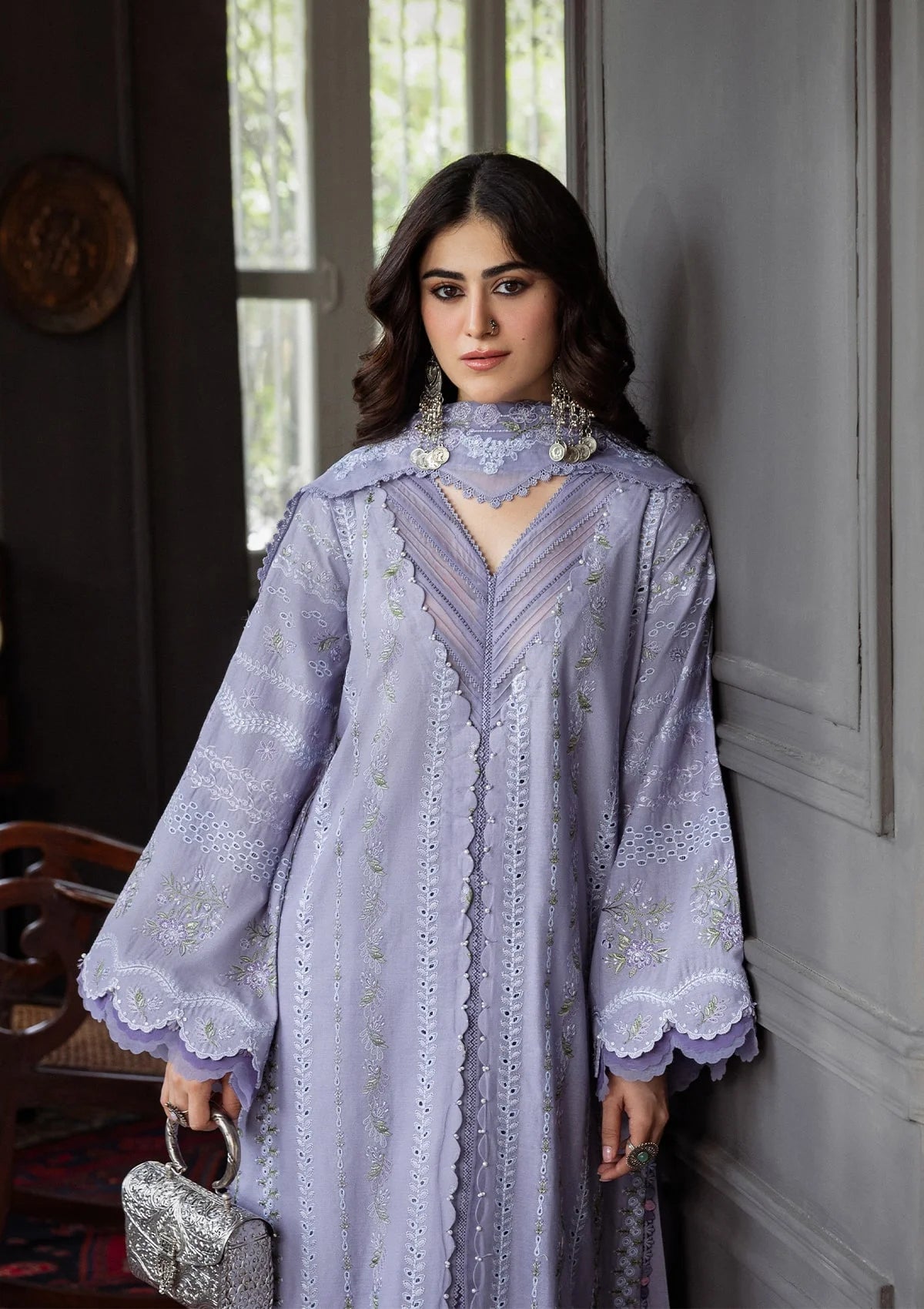 KKH-04  WISTERIA