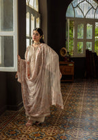 stunning and warm outfit for winters from KAHF KARANDI 2025.