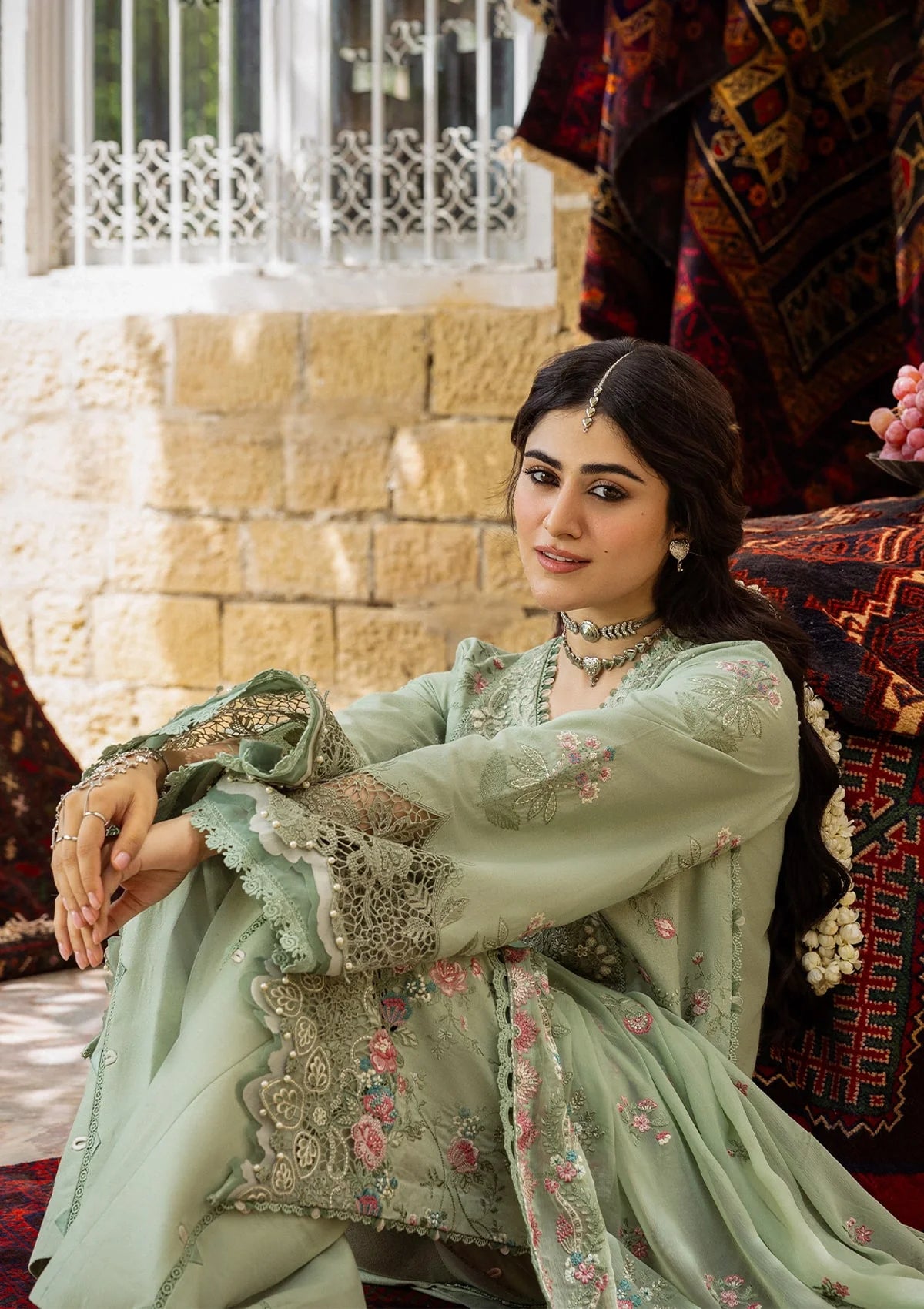 stunning and warm outfit for winters from KAHF KARANDI 2025.