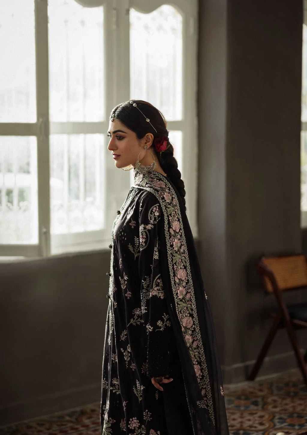 LIARA Embroidered Chiffon Dupatta IN gorgeous color. 