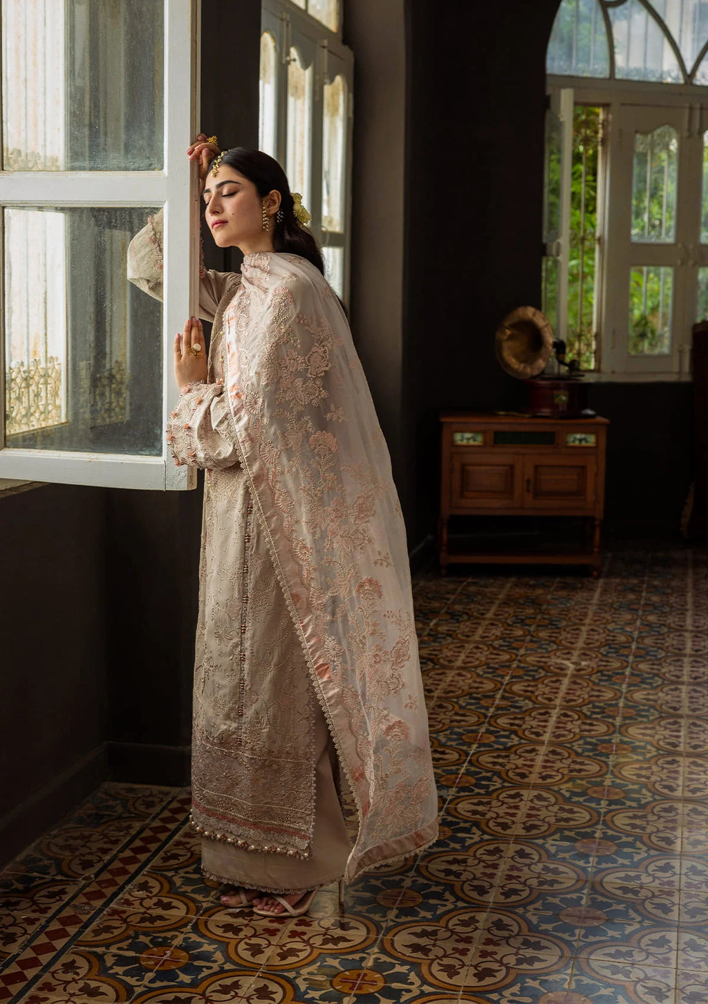 beautiful Embroidered Chiffon Dupatta FROM KAHF KARANDI 2025 COLLECTION.